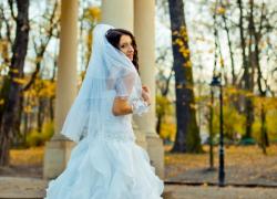 Весільне плаття