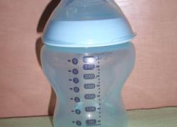 Бутылочка для кормления Tommee Tippee