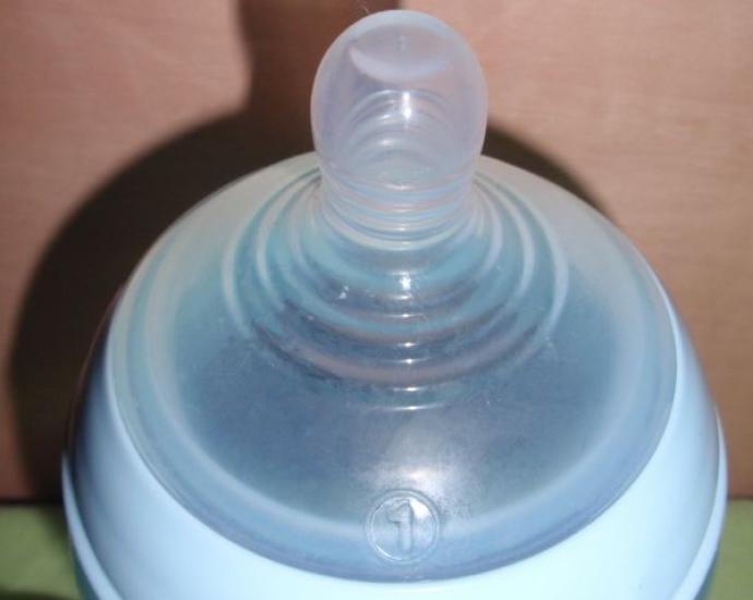 Бутылочка для кормления Tommee Tippee
