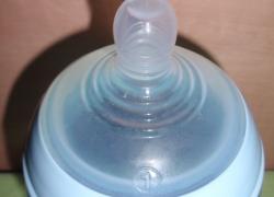 Бутылочка для кормления Tommee Tippee