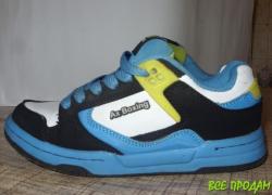 Продам кросівки р.33