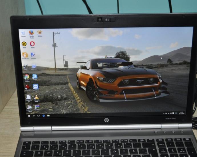  HP 8560p - 15`` / i5 / 3gb / hdd 320gb / dvd / web /
