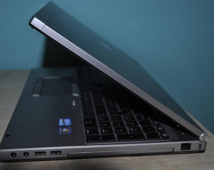  HP 8560p - 15`` / i5 / 3gb / hdd 320gb / dvd / web /