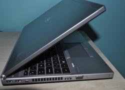  HP 8560p - 15`` / i5 / 3gb / hdd 320gb / dvd / web /